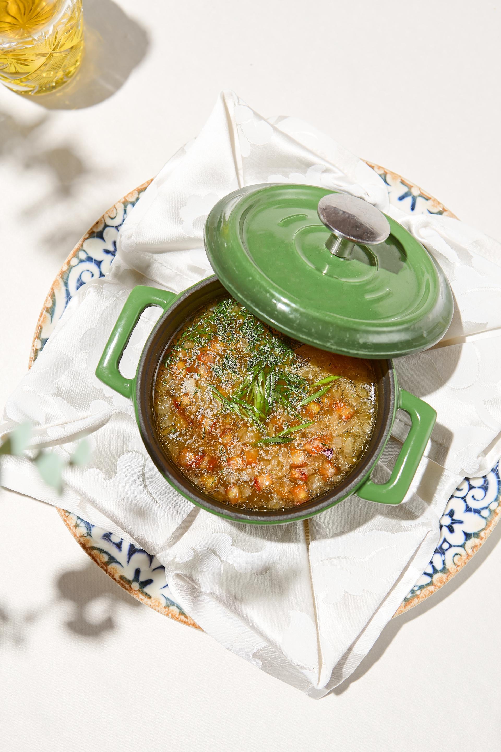 Zabudnutá HŔSTKOVÁ zeleninová polievka. Je zdravá, plná bielkovín a vitamínov