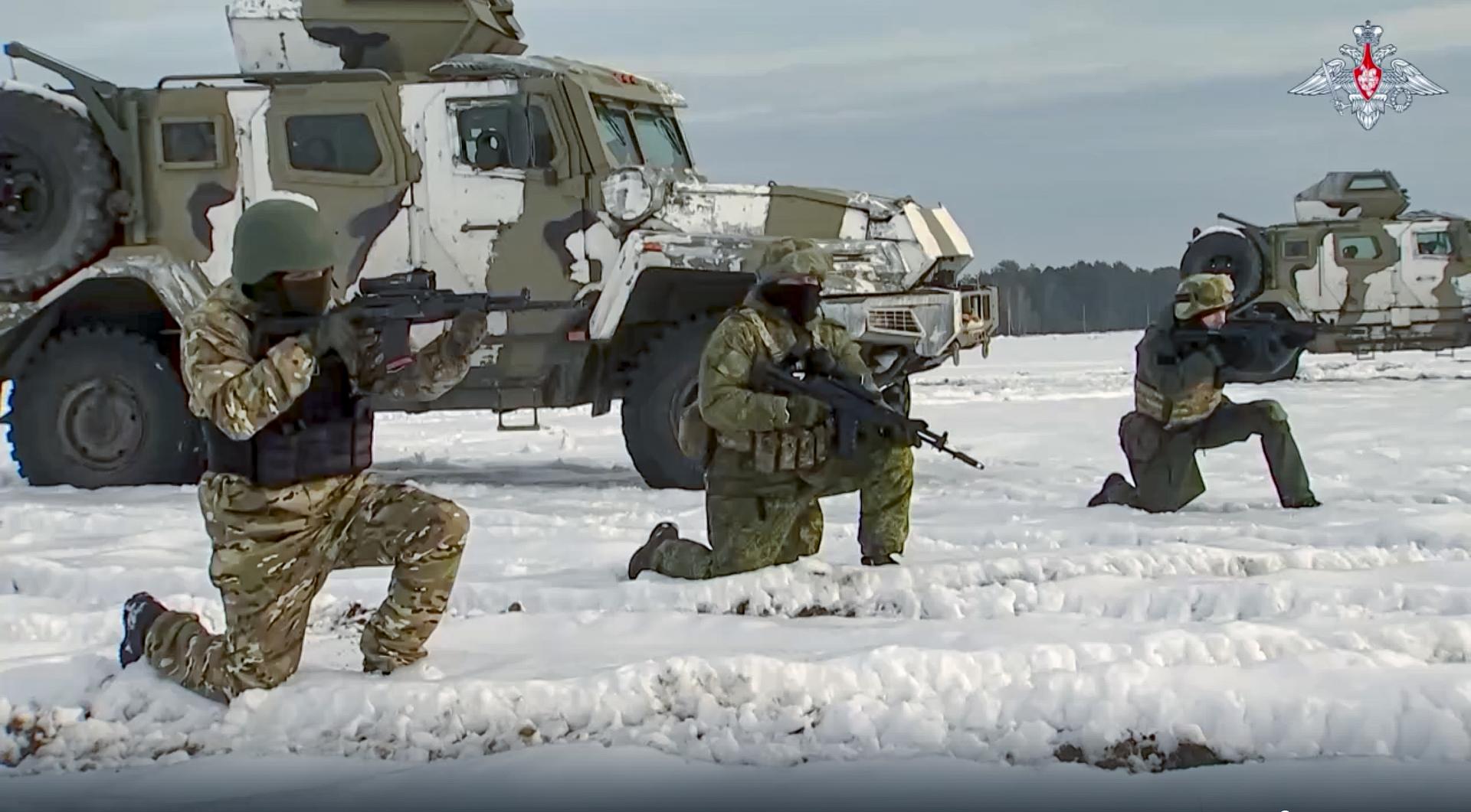 Rusko a Bielorusko zintenzívnili spoločné vojenské cvičenia, trénujú boj v meste
