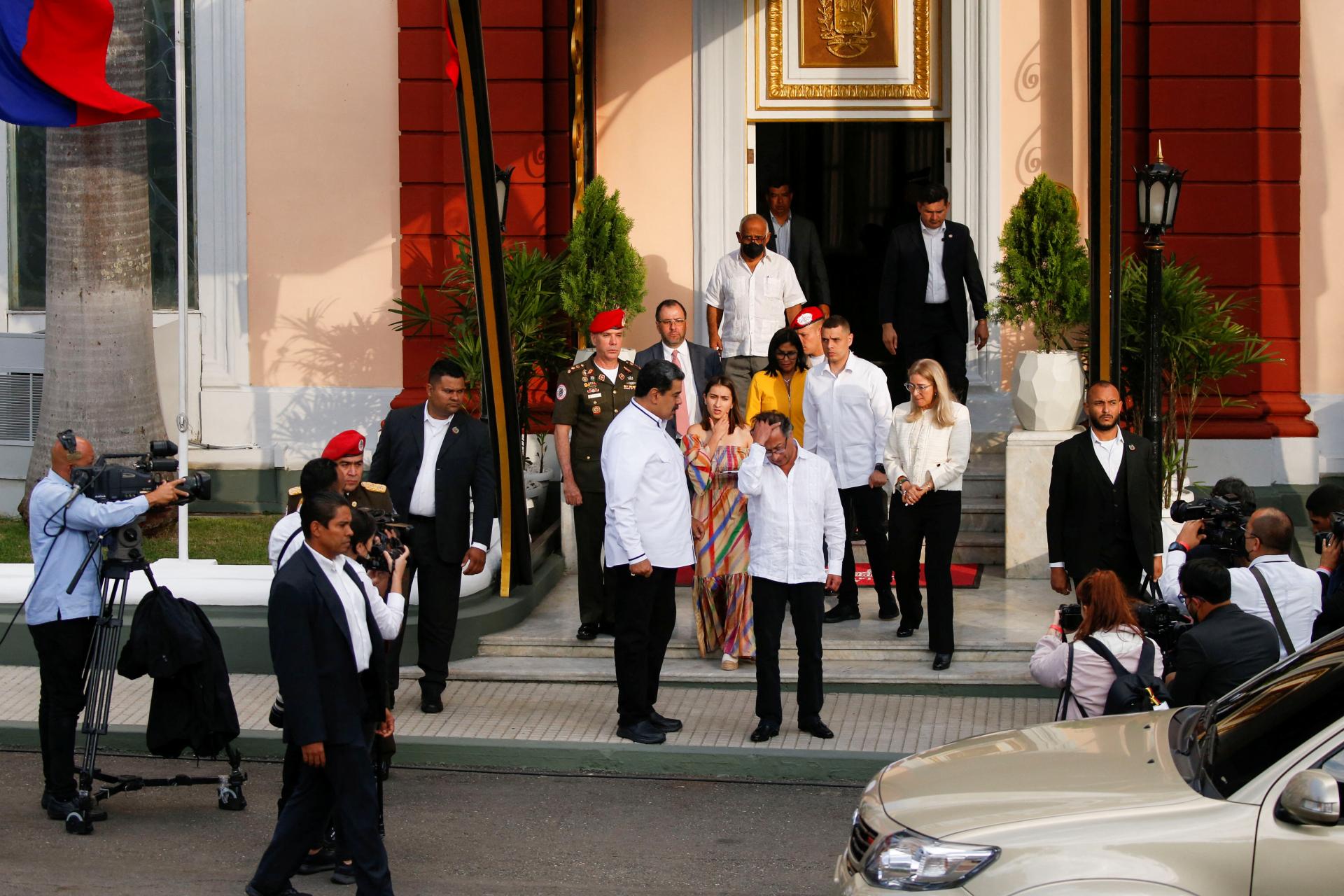Prezidenti Venezuely a Kolumbie sa znova stretli po úplnom otvorení hranice