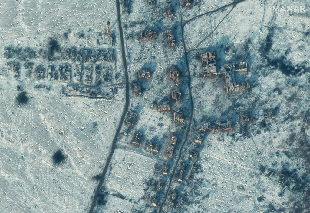 Spustošené mesto Soledar v Doneckej oblasti na satelitnej snímke. FOTO: TASR/AP