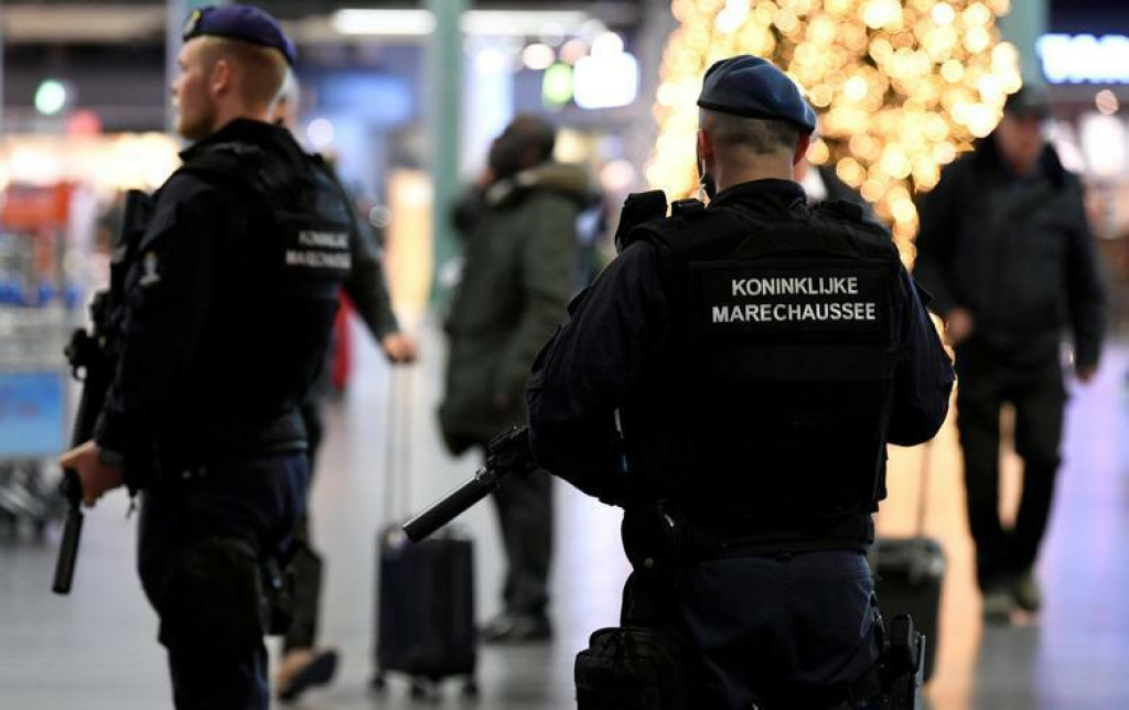 Holandská polícia. FOTO: Reuters