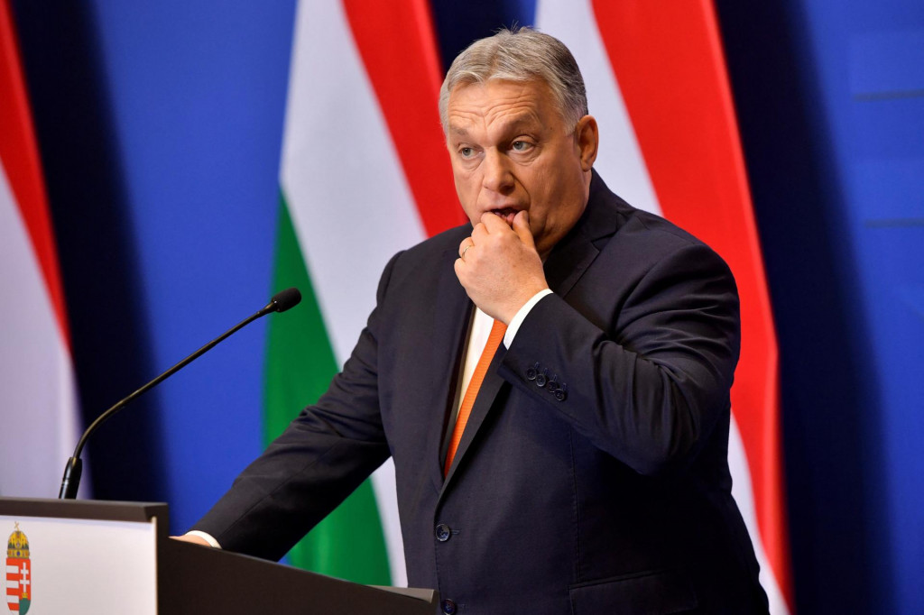 Maďarský predseda vlády Viktor Orbán si myslel, že zastropovaním cien benzínu s infláciou vybabre, no opak je pravdou a Maďari majú najvyšší rast cien v EÚ. FOTO: Reuters