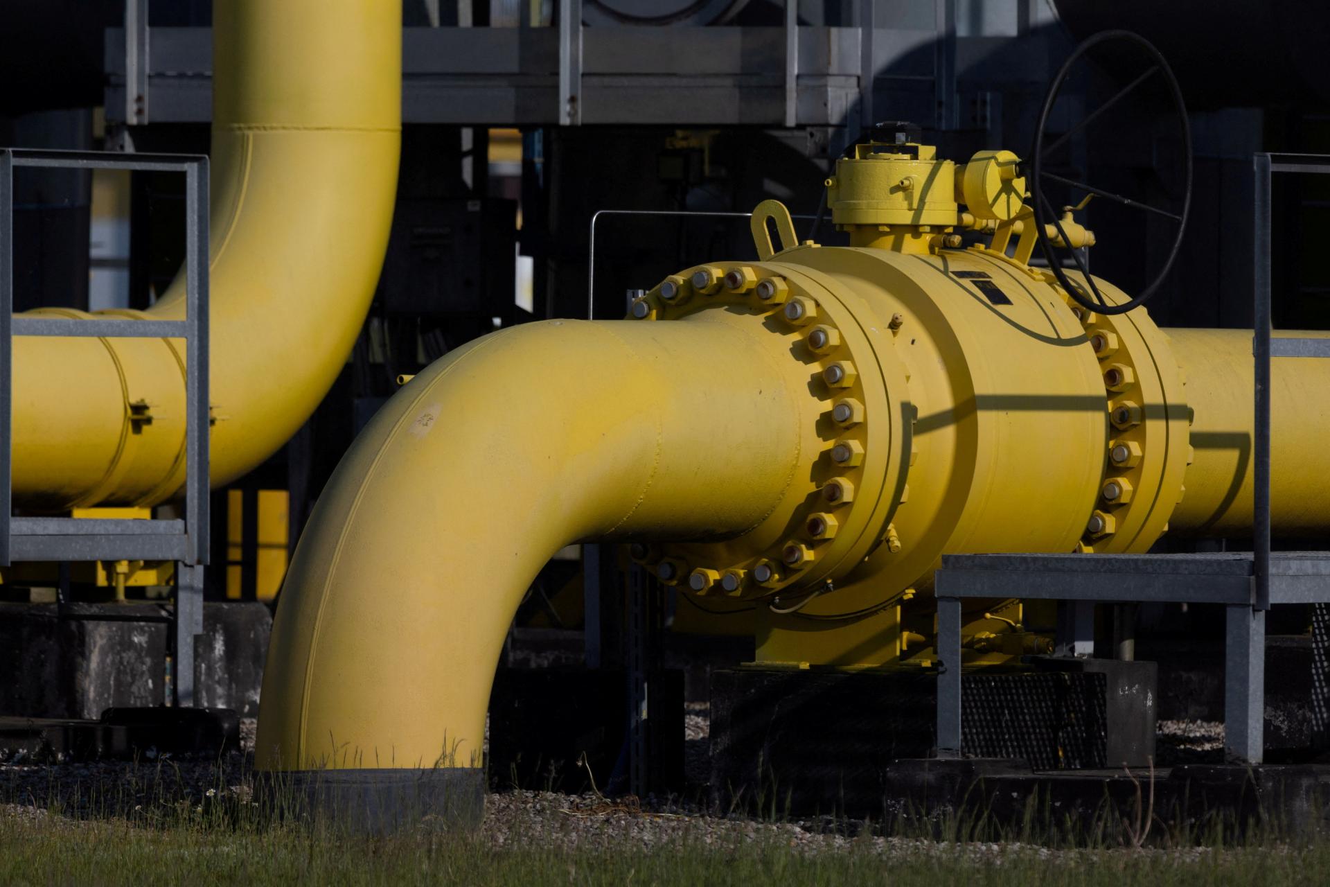 Ruský Gazprom pokračuje v znižovaní dodávok plynu do Európy cez Ukrajinu