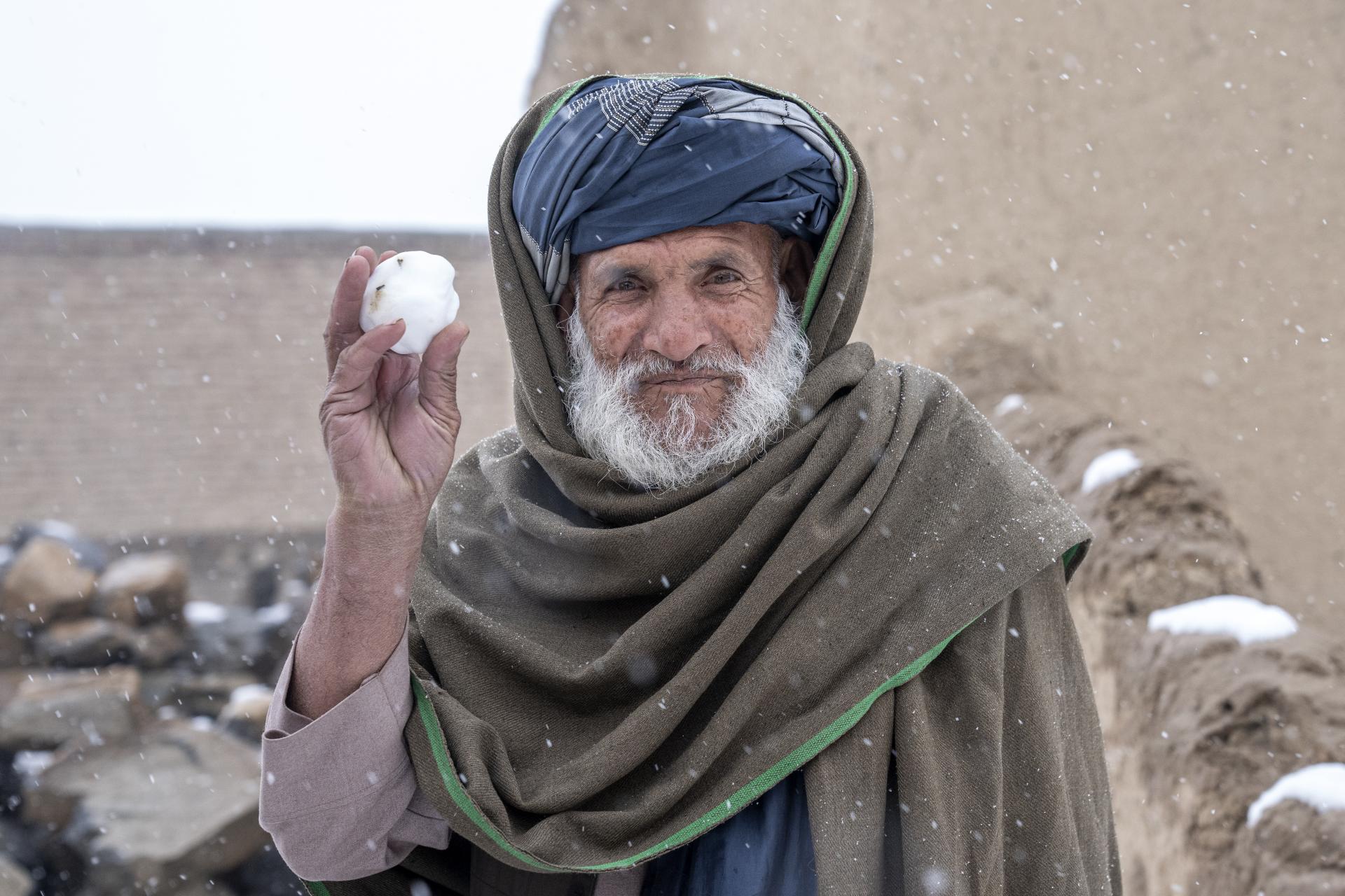 V dôsledku mimoriadne chladného počasia zomrelo v Afganistane už najmenej 78 ľudí