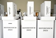 Sobotňajšie hlasovanie môže priniesť do Ústavy zmeny. FOTO: TASR/R. Stoklasa