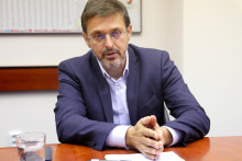 Andrej Juris, predseda Úradu pre reguláciu sieťových odvetví. FOTO: HN/Pavol Funtál