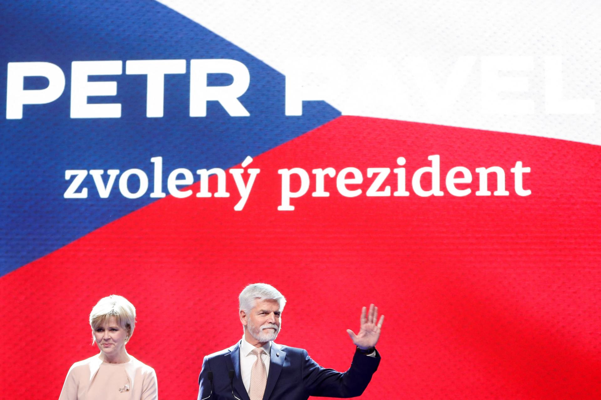 Prezidentské voľby v Česku: Petr Pavel sa stane novým českým prezidentom, bude mať najsilnejší mandát