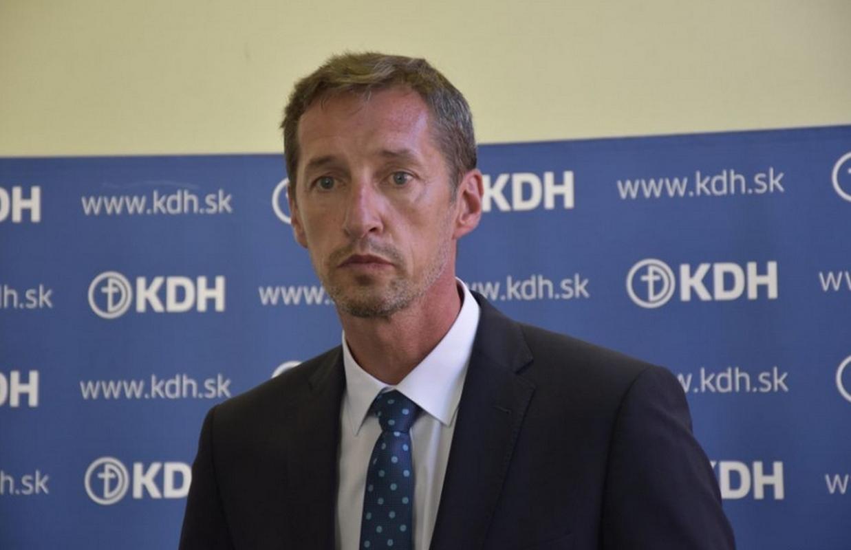 KDH preferuje čo najskorší termín volieb, vyzýva poslancov na dohodu