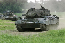 Tank Leopard 1 v nemeckom Storkau. FOTO: TASR/AP