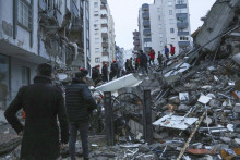 Následky zemetrasenia v Turecku a Sýrii
