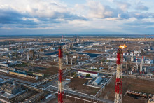Dovoz energetických surovín z Ruska vrátane ropy a zemného plynu je dôvodom rekordného schodku obchodnej výmeny. FOTO: Reuters