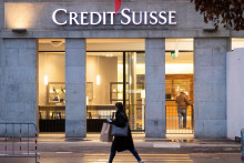 Pobočka banky Credit Suisse v Berne. FOTO: REUTERS