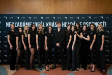 Toto je dvanásť dievčat, ktoré zabojujú o Miss Slovensko 2023.