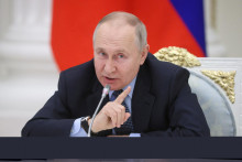 Režim Vladimira Putina už od začiatku vojny na Ukrajine straší Európanov, že bez ich surovín zamrzneme. Udial sa opak.

FOTO: REUTERS