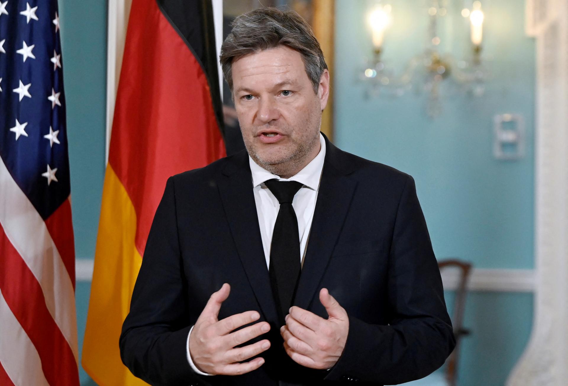 Berlín kritizuje Bern za odmietanie dodávok munície pre Ukrajinu. Rokujeme o tom, hovorí nemecký minister