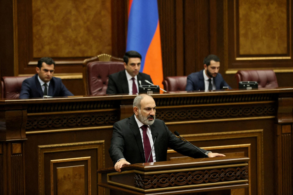 

Arménsky premiér Nikol Pašinjan. FOTO: Reuters/PAN Photo/Tigran Mehrabyan