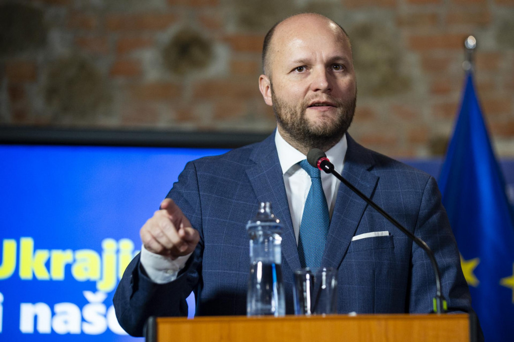 Dočasne poveren&yacute; minister obrany Jaroslav Naď. FOTO: TASR/Jakub Kotian