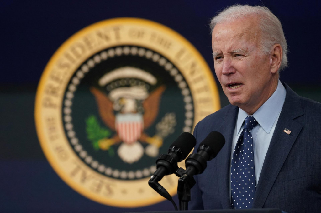 Prezident USA Joe Biden hovorí o troch neznámych objektoch zostrelených nad Severnou Amerikou. FOTO: REUTERS