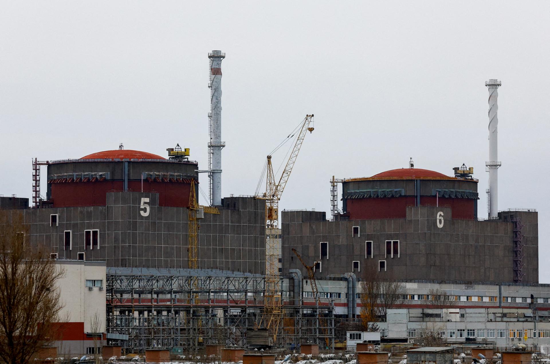 Riziko jadrovej katastrofy na Ukrajine je vysoké, tvrdia Nemci. Boje môžu pripraviť elektrárne o zdroje