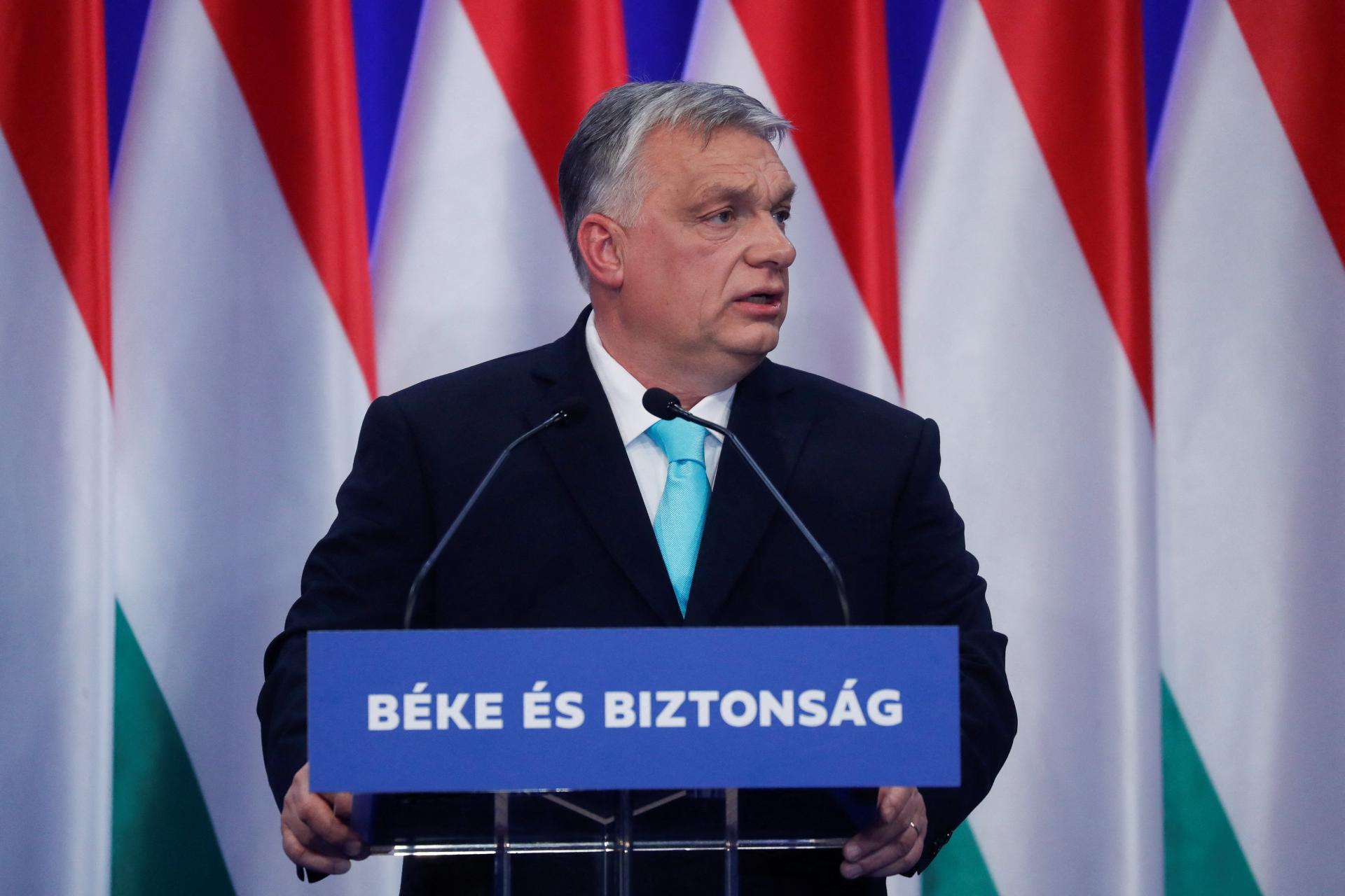 Ruská armáda nie je v stave, aby mohla napadnúť NATO, povedal Orbán. Vzťahy s Moskvou nepreruší