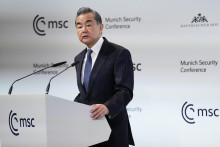 Najvyššie postavený čínsky diplomat Wang I. FOTO: TASR/AP