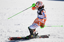 Slovenská lyžiarka Petra Vlhová v cieli počas 2. kola slalomu na MS v alpskom lyžovaní vo francúzskom stredisku Courchevel-Méribel. FOTO: TASR/Martin Baumann