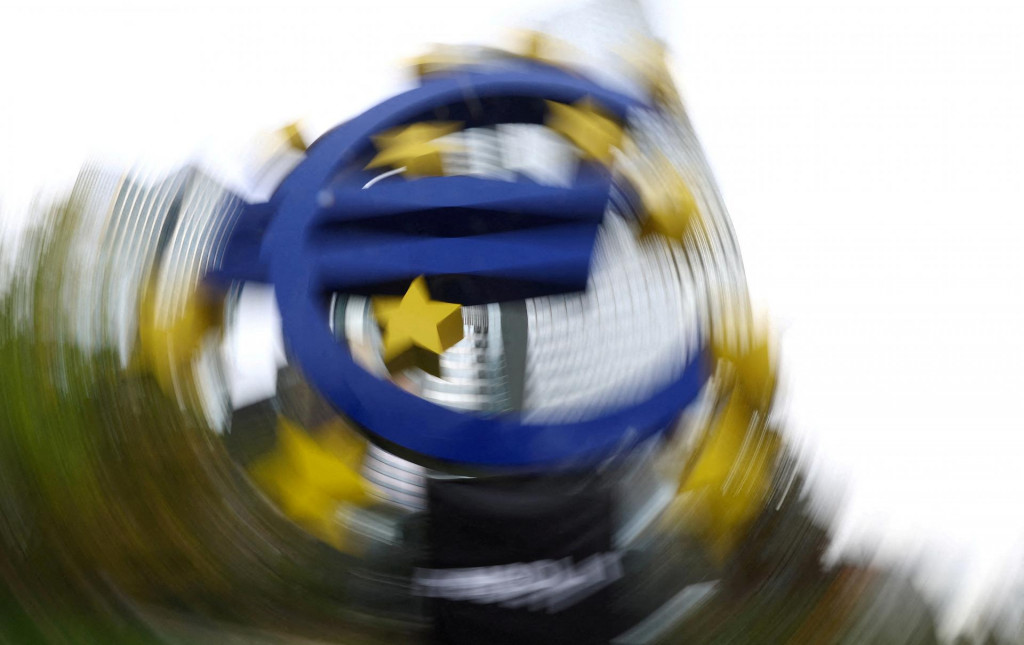 Symbol spoločnej meny euro. FOTO: Reuters