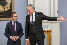 Litovský prezident Gitanas Nauseda (vpravo). FOTO: TASR/AP
