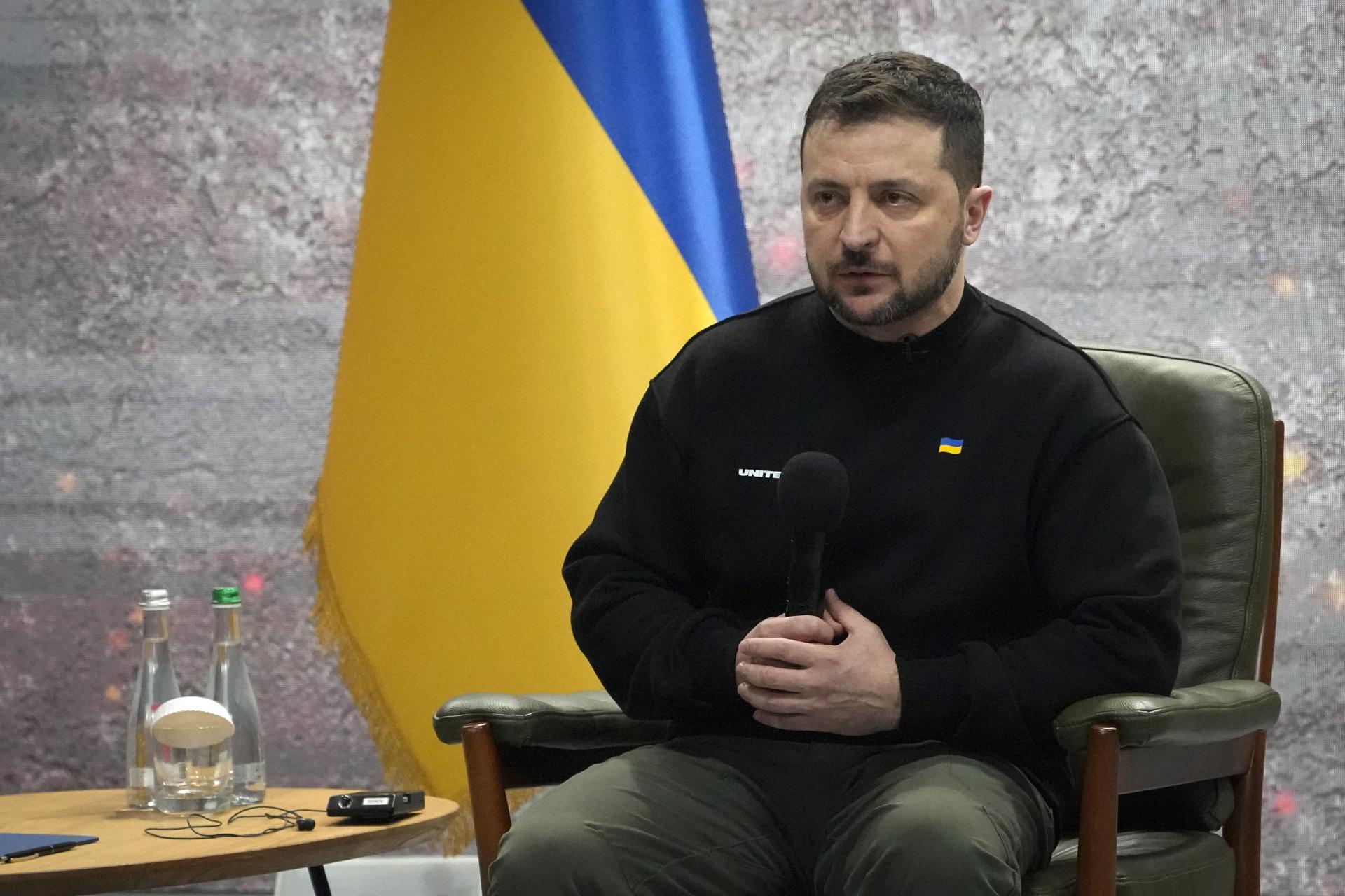 Vrátime ukrajinskú vlajku na Krym, prisľúbil Zelenskyj