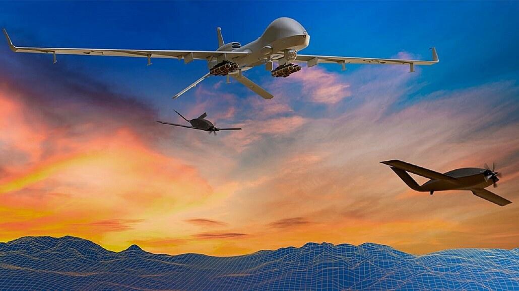 Na bojisko prichádzajú kŕdľové drony. USA úspešne otestovali zásadnú novinku, zvažujú dodávku Ukrajine