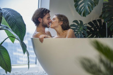 Čo tak si tentokrát užiť sex v sprche či vani?
