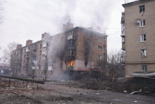 Obliehané mesto Bachmut v Doneckej oblasti na východe Ukrajiny. FOTO: TASR/AP