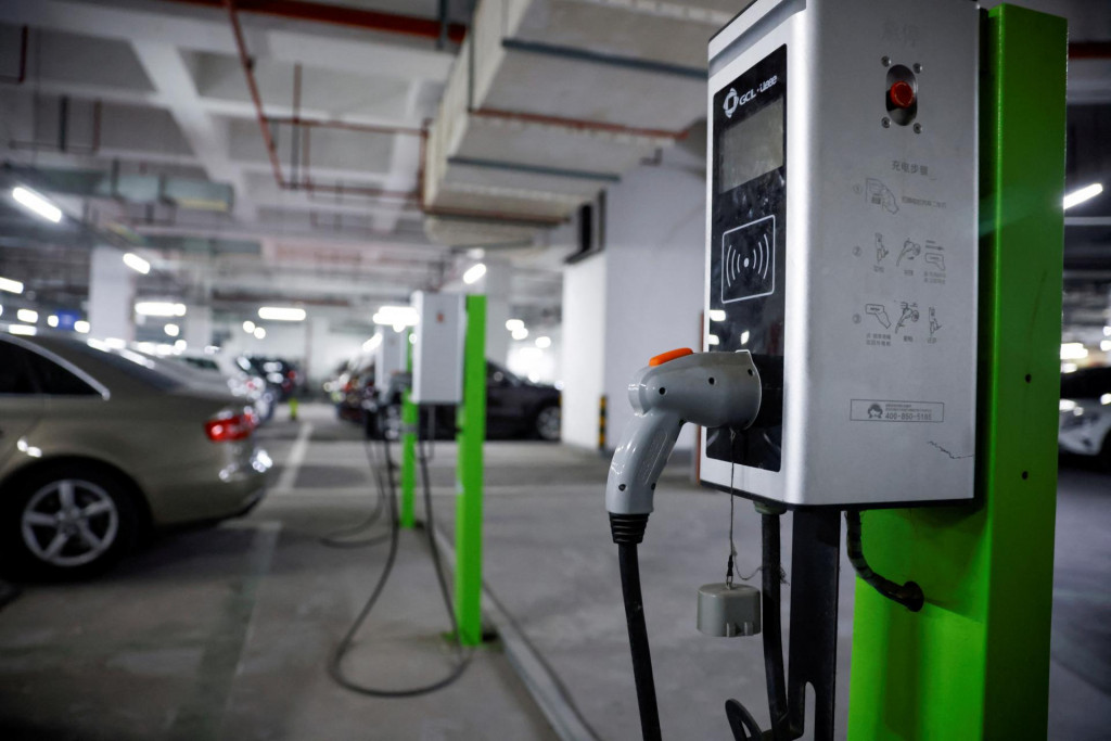 Dopyt po elektromobiloch bude rapídne vzrastať. FOTO: Reuters
