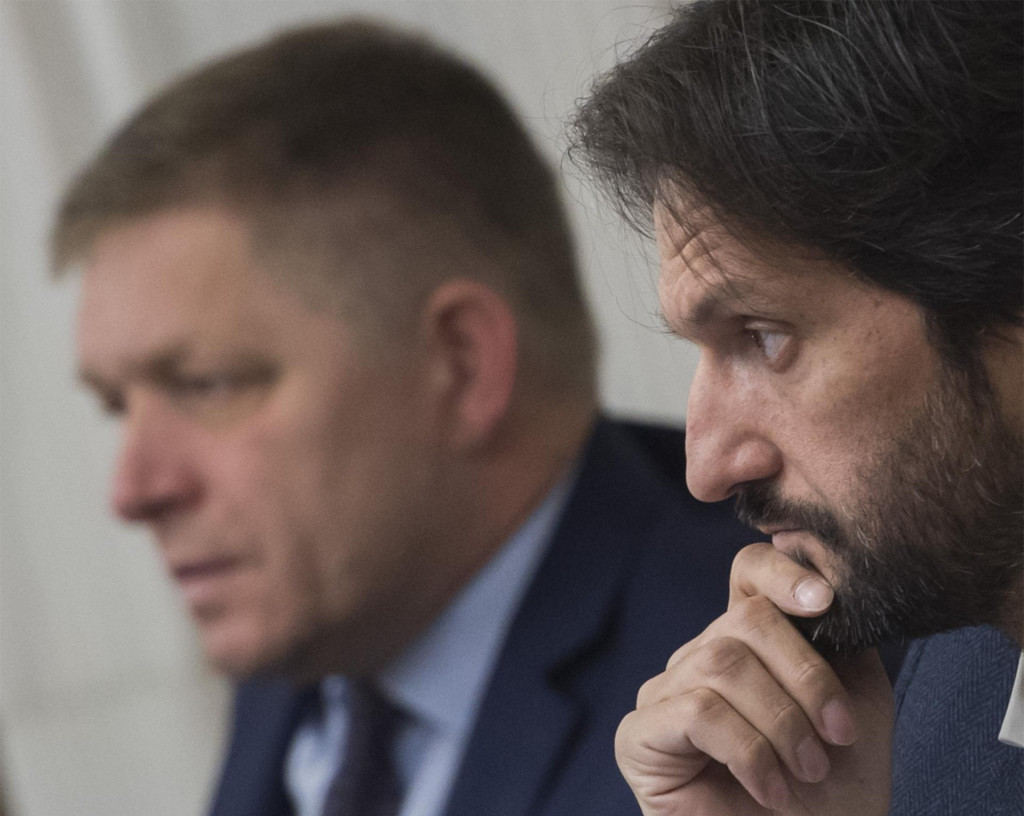 Expremi&eacute;r Robert Fico, v popred&iacute; exminister Robert Kaliň&aacute;k. FOTO: TASR/Martin Baumann