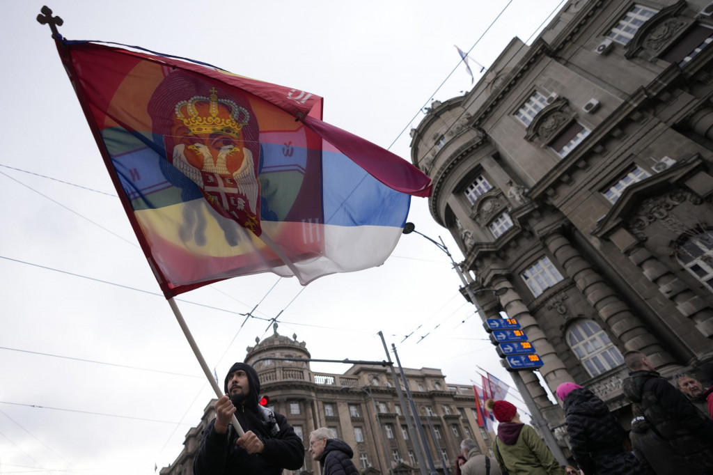 Srbský minister obrany Miloš Vučelič akékoľvek dodanie zbraní bojujúcim stranám na Ukrajine odmieta. FOTO: TASR/AP