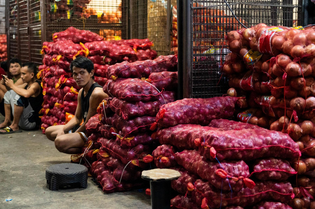 Cena cibule prudko stúpa vo viacerých svetových regiónoch. FOTO: Reuters