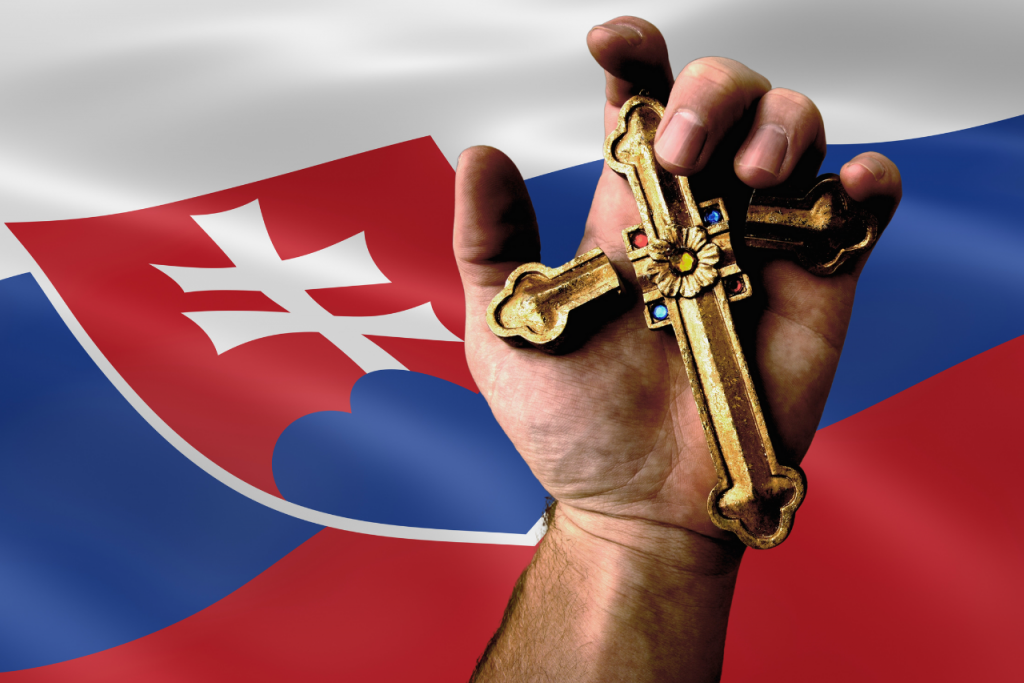 Odluku cirkvi od štátu chce vyše polovica Slovákov