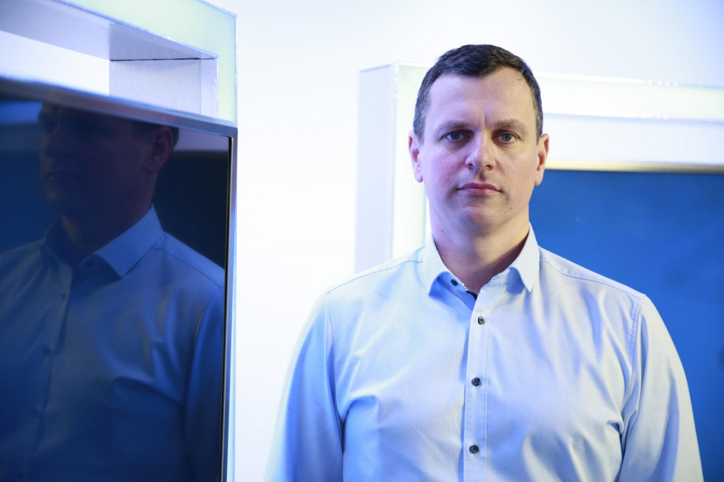 Na sn&iacute;mke &scaron;&eacute;f spoločnosti Greenway Peter Bad&iacute;k. FOTO: HN/Marek Daňo