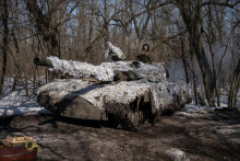Ukrajinský tank T-64. Ilustračná snímka: Reuters