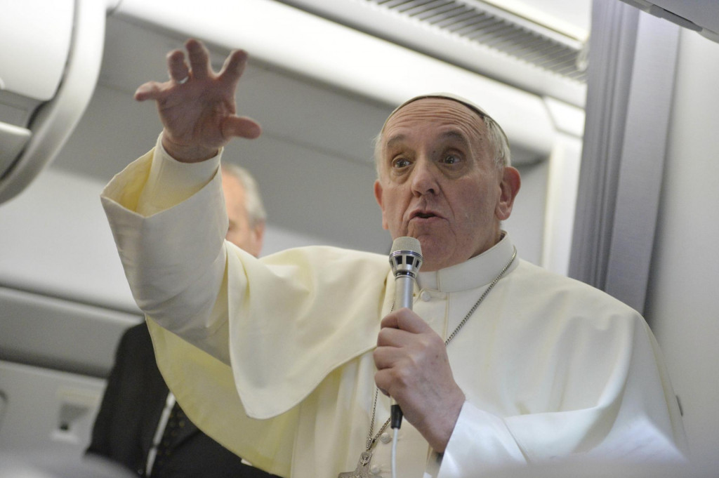 Na desiate výročie pontifikátu si pápež František prichystal svoj prvý podcast. Apeloval na mier, hovoril aj o výzvach, s ktorými sa stretáva.