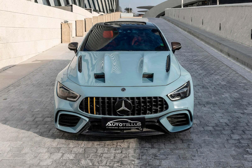 Mercedes-AMG GT 63 S 4-Door Coup&eacute; (s &uacute;pravou)