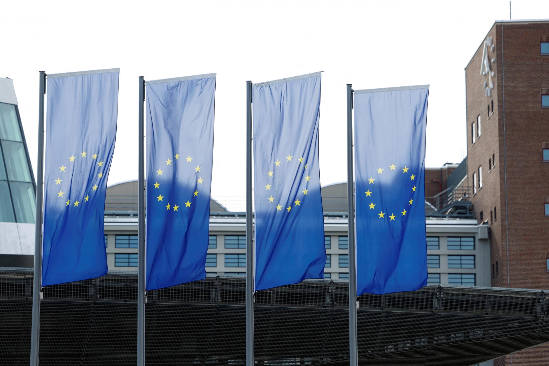 Eurokomisia predložila Zákon o priemysle s nulovou bilanciou emisií. Únia má prejsť na čistú energiu