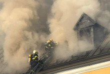 Požiar v centre Banskej Štiavnice. FOTO: Pavol Ižvolt