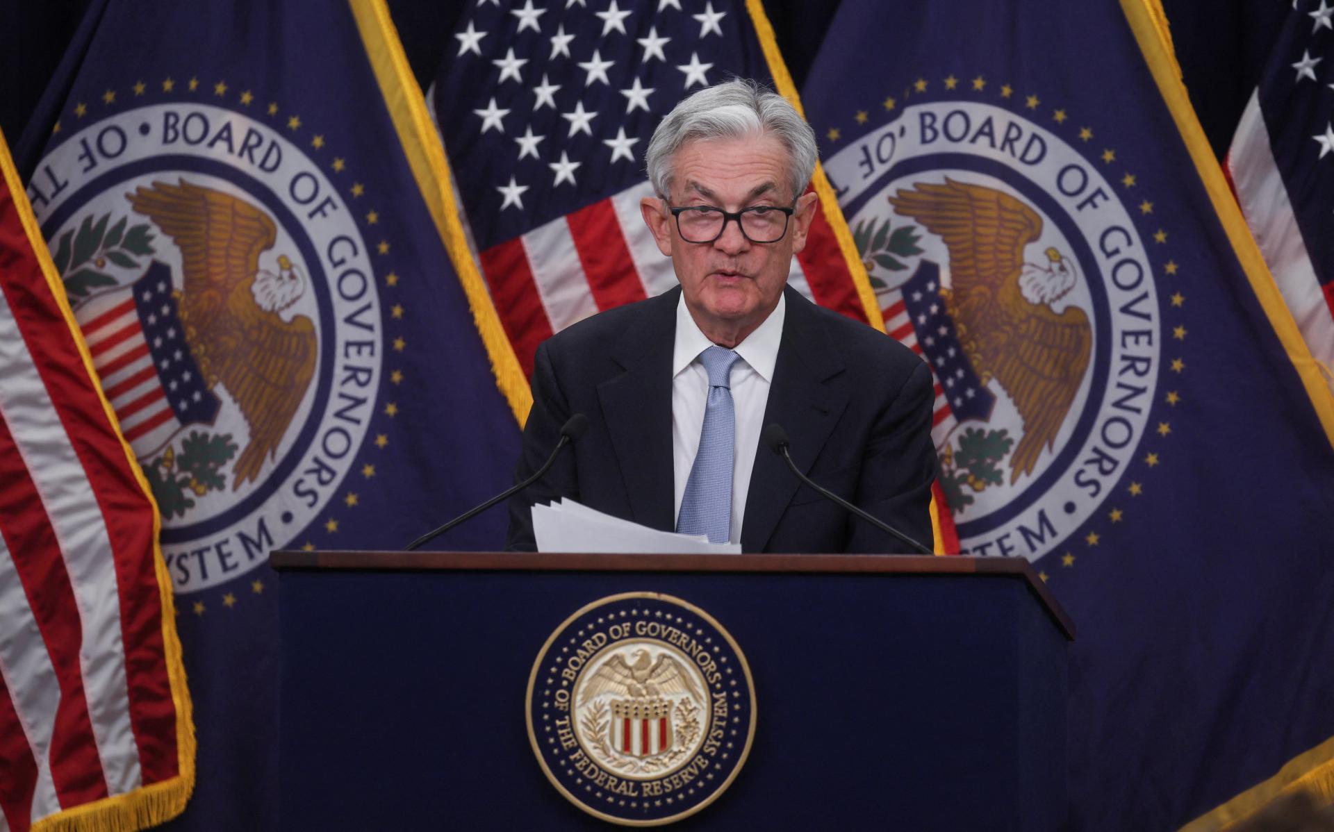 Čo znamená Powellov holubičí odkaz pre dolárové úroky