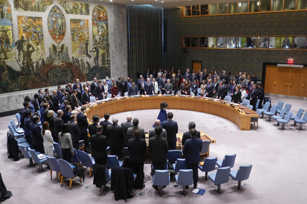 Na snímke účastníci Bezpečnostnej rady OSN na úrovni ministrov zahraničných vecí počas v sídle OSN v New Yorku 24. februára 2023. FOTO: TASR/AP