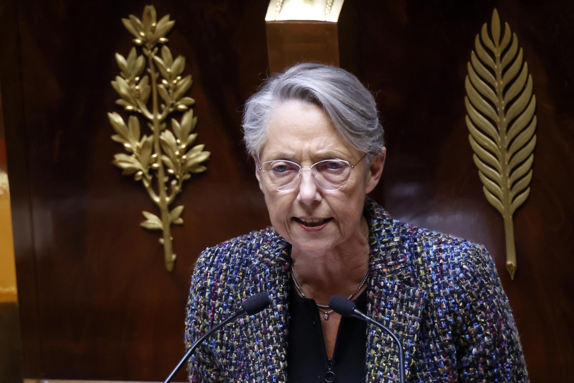 Le Premier ministre français Bornová s’adresse à l’opposition avant une nouvelle journée de manifestations