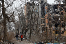 Mariupoľ je prístavné a priemyselné mesto na juhovýchode Ukrajiny. V priebehu bojov bol do značnej miery zničený. FOTO: Reuters