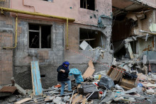 Zničené budovy na Ukrajine po ruskom útoku. FOTO: Reuters