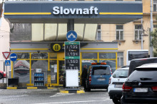 V súčasnosti funguje na našom trhu skoro tisíc čerpacích staníc. Väčšina z nich patrí pod dominantného hráča Slovnaft. FOTO: HN/PAVOL FUNTÁL