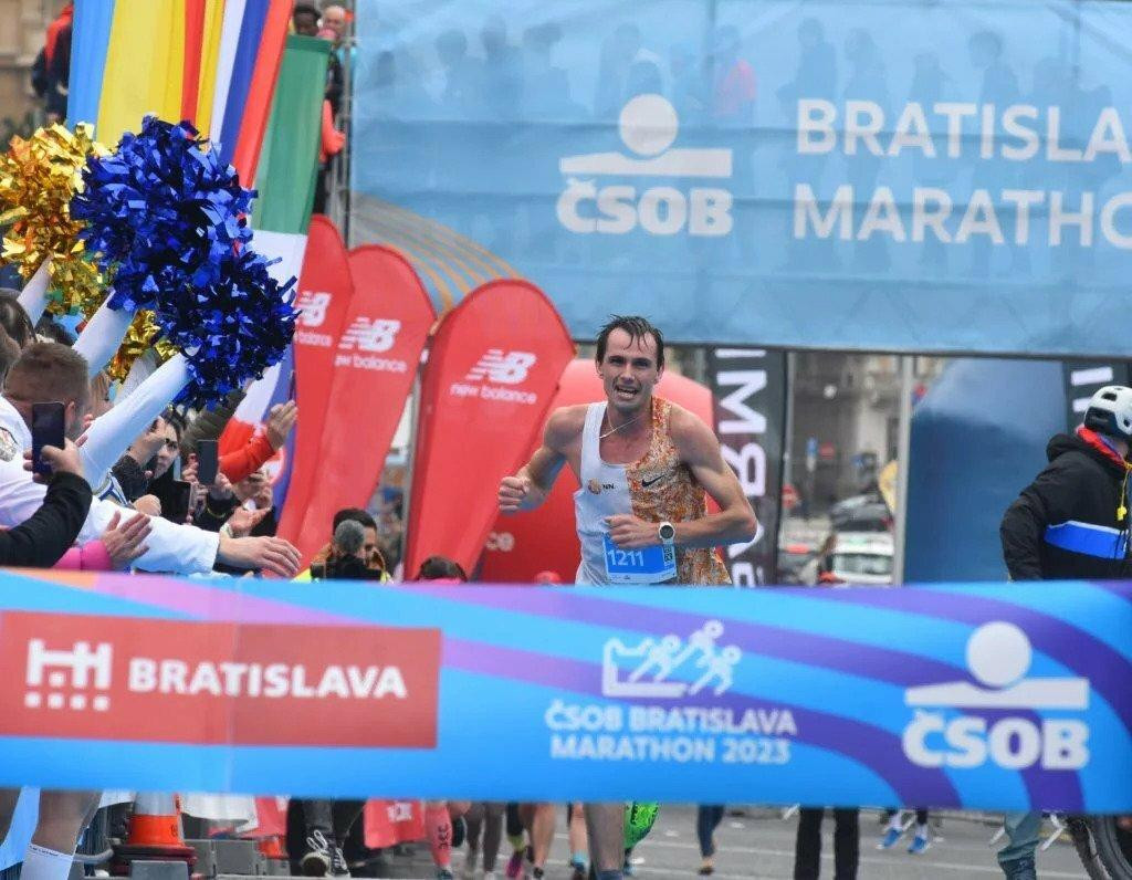 Ukrajinec Ivaniuta obhájil triumf na ČSOB Bratislava Marathon